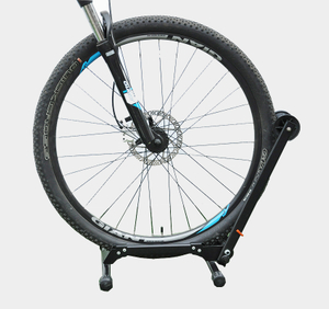 Support intérieur de vélo de support pliant de plancher de bicyclette en métal avec le stockage